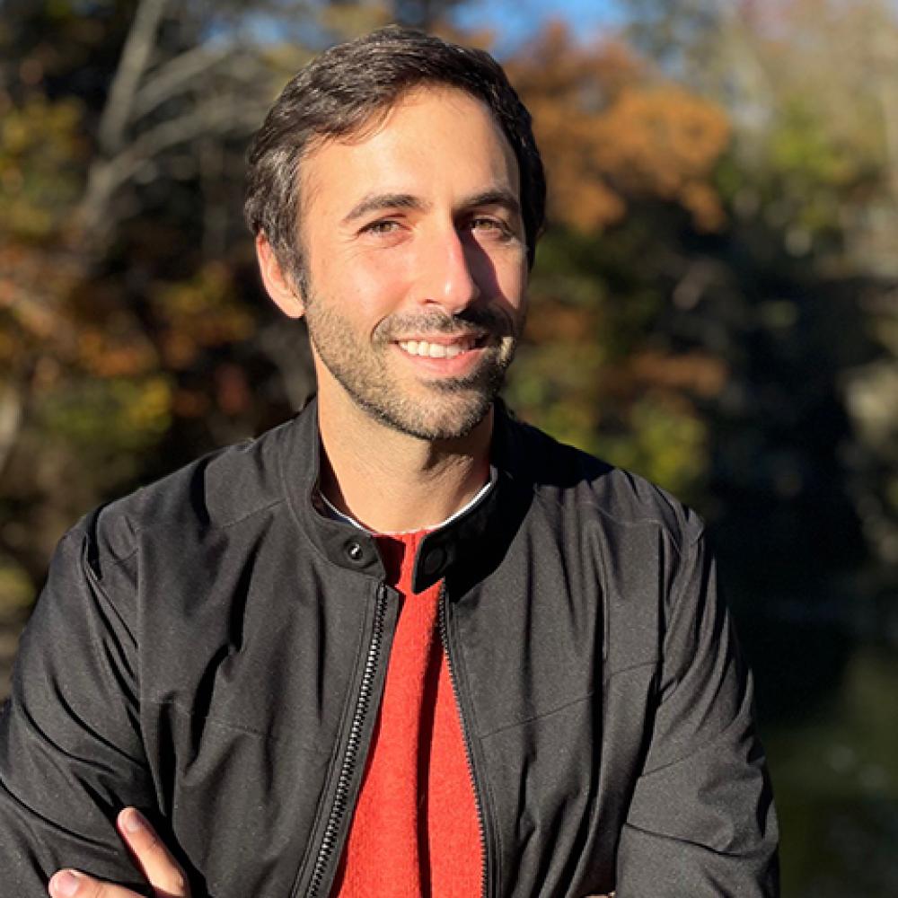 Headshot of Nicolas Bottan