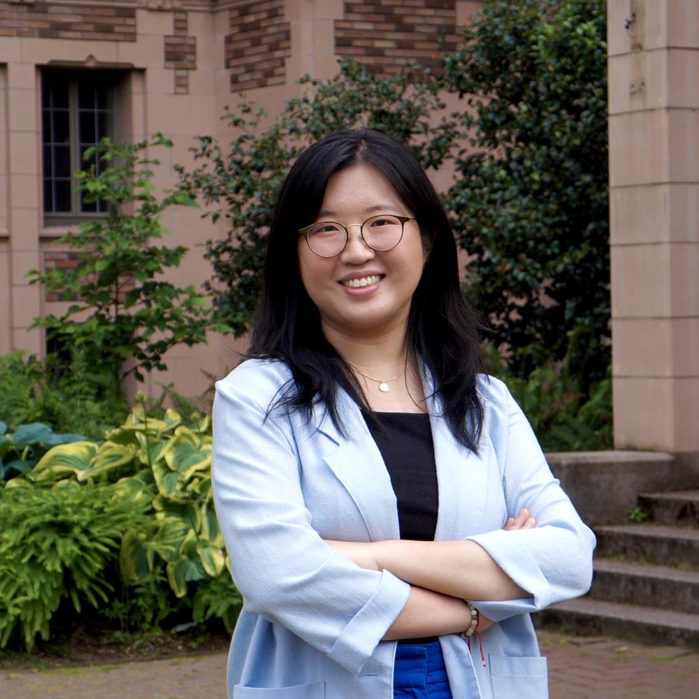Headshot of Carolyn Fan