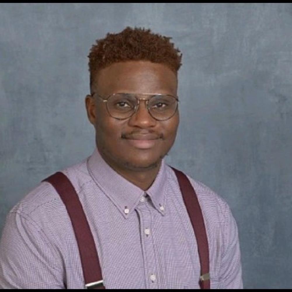 Headshot of Leonard Mukosi