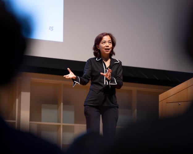 Image of Dr. Fei-Fei Li presenting at CCSS Annual Lecture in Statler Auditorium